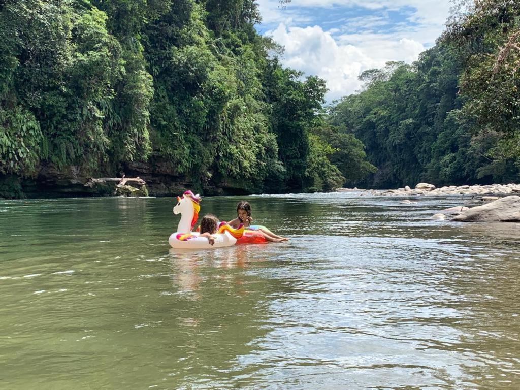 Playa Selva Lodge Archidona Bagian luar foto